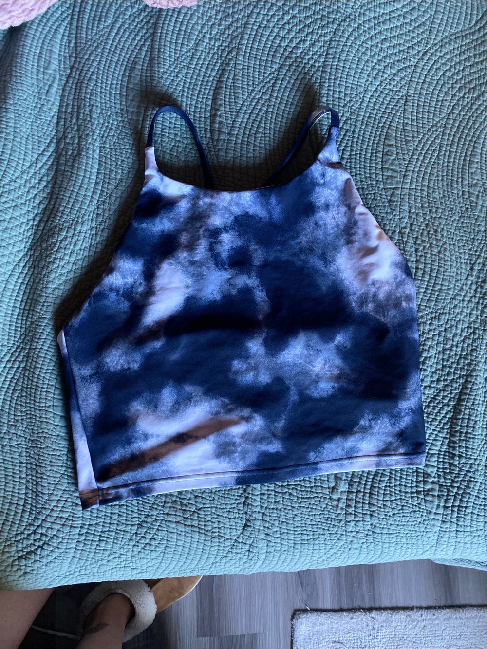 Old Navy Active Blue Tie-Dye Performance Top